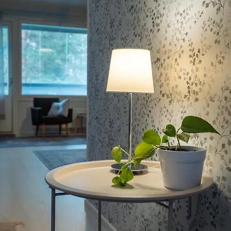 Rauhallinen 3 Huonetta Ja Keittioe Apartament *